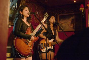 © 2025 Michael Blank Photography. All Rights Reserved. Administered by RAMEKEGA/WSP Music Group. Location Bar Lubitsch, West Hollywood, CA. We Found New Music Showcase June 2025.
