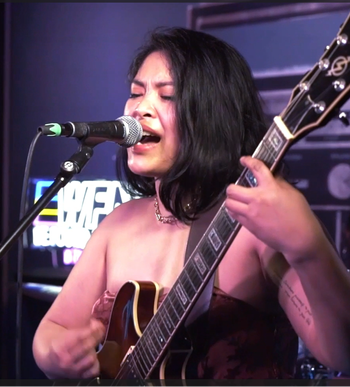 Kelli of RAMEKEGA at Hotel Ziggy performing for the We Found New Music Showcase. © 2025 RAMEKEGA/WSP Music Group. All Rights Reserved.
