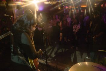 © 2025 Michael Blank Photography. All Rights Reserved. Administered by RAMEKEGA/WSP Music Group. Location Bar Lubitsch, West Hollywood, CA. We Found New Music Showcase June 2025.
