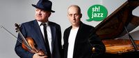 Simon Tedeschi and George Washingmachine with a 6 piece jazz band