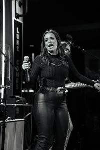 Acoustic show @ The Tree