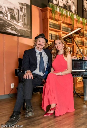 With an incredible pianist Frank Martin. Chez Nous Cafe, San Fransisco, California
