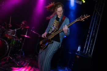 Photo by Bruce Clay Tom
