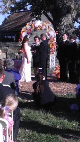 Missouri wedding for the new Mr and Mrs Mckenzie.
