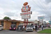 Lochness Rockers at Top Notch Hamburgers, Austin (Burnet Rd)