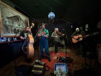 Cameron Keeling & The Runaway Train @ The Farmers House 