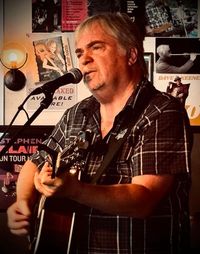 Elizabeth Rose Hosts Rafter's Tavern Outrageously Popular & Beloved Open Mic - after a month-long hiatus