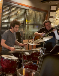 Guitarist David Snow in Trio @ Wood ranch restaurant Brentwood