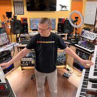96 Channels & Gig Performer with special guest Karl "Jeremy Uno" Treier