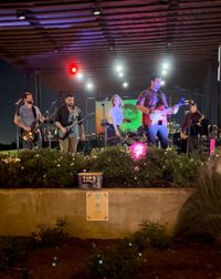 Retro Radio Live @ East River 9 (Riverhouse)