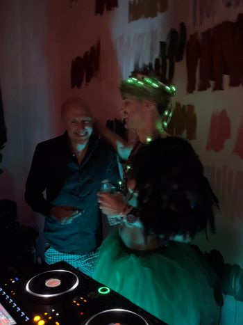 Opening for Lee Burridge
