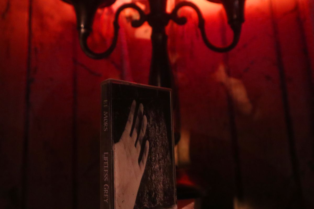 Lifeless Grey - Cassette