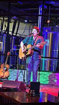 Dan Israel plays at Badger Hill Brewing in Shakopee from 7-10 pm