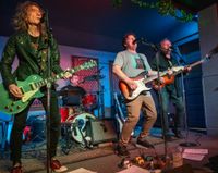 Dan Israel and the FULL BAND play "Rink Rock" at a Minnesota Wild hockey game at Xcel Energy Center in St. Paul! 6 pm game vs. Calgary Flames