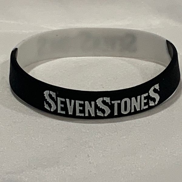 SevenStones Wristband 