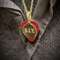 D.I.Y. Guitar Pick Necklace