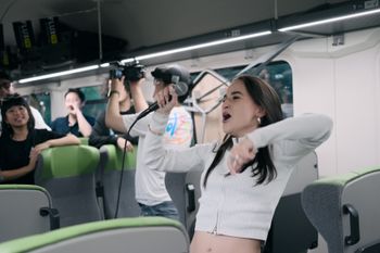 tosha (Reeperbahn Festival FlixTrain, Berlin)
