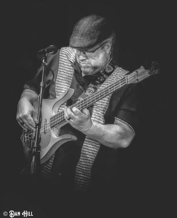 PATRICK - BASS

