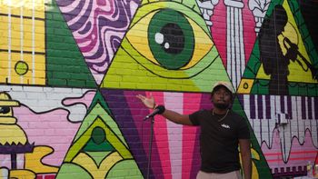 look at this wall!
