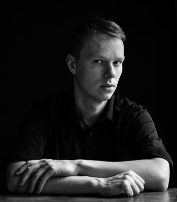 Portrait by: Amy Gibson
