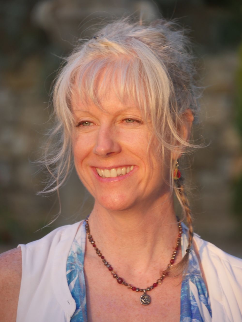 MJ Vermette, Circle Singing Playshop Facilitator with Sacred Fire Music