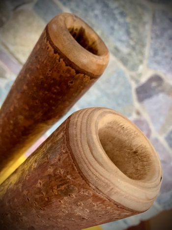 Pitz made Natural Bark Didge mouthpiece end, no wax needed!
