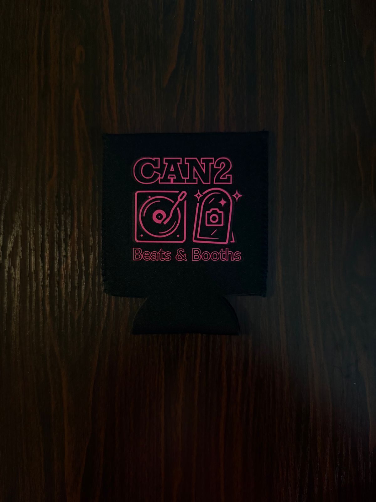 DJ cant2 beats and booths coozies 