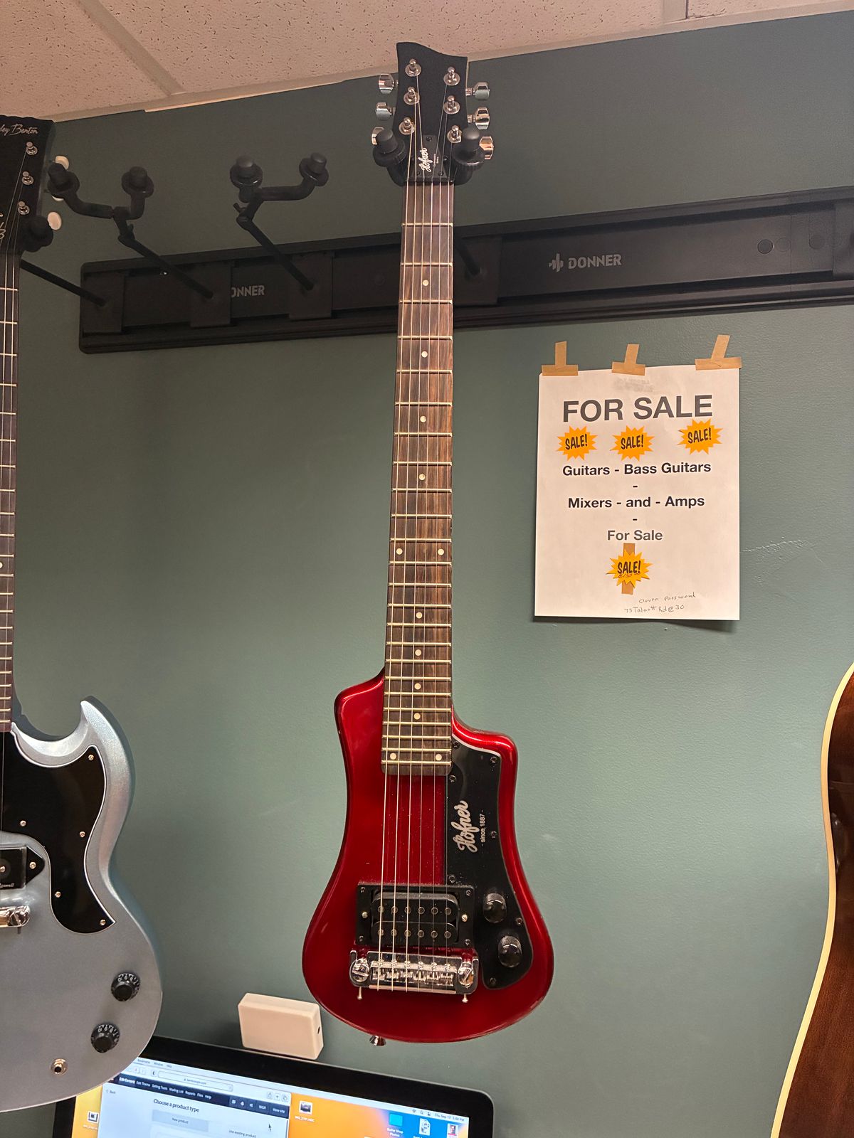 HOFNER - Travel Guitar