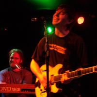 MIRACLE TRAIN 05-25-2006 NECTARS VERMONT by LION'S DEN STUDIO