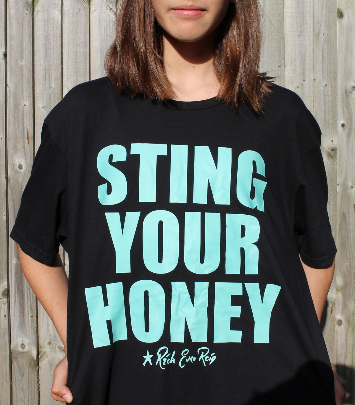T-SHIRT