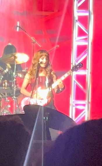 Live Showcase
