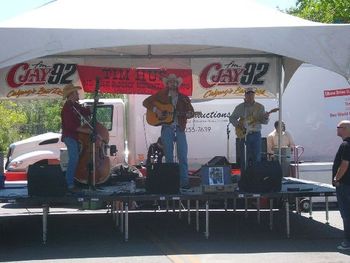 Welcoming the warmer weather at the Fourth Street Lilac Festival
