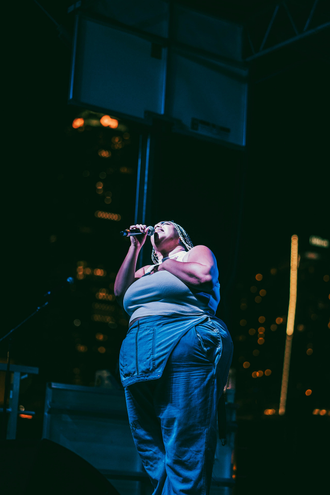 Rock and Roll Hall of Fame , Performance , Sierra Delaine