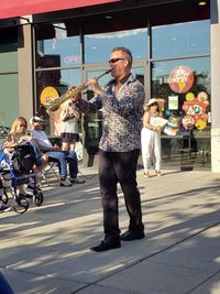 Darren Motamedy returns to Kent Station!