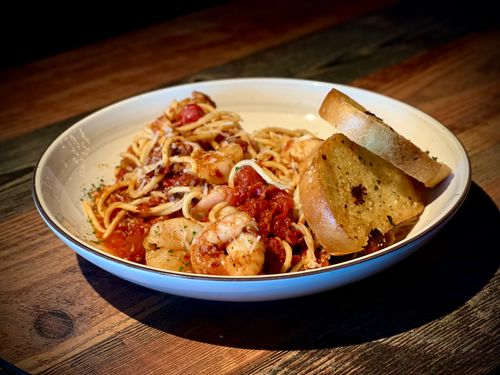 SHRIMP & SCALLOP AMATRICIANA