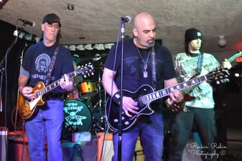 Village Pub Lindenhurst
