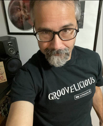 Charlie Silvestri
host of Up Close and Acoustic radio show.
