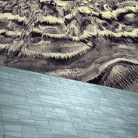 Juxtapositions (DiN97) by Ian Boddy & Scanner