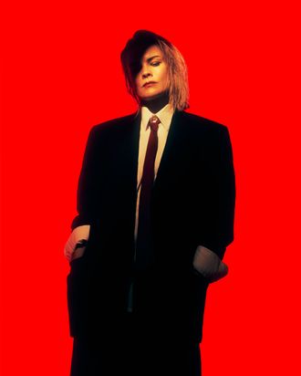 Press Shot Jennifer Touch by Vinnie Liazza
