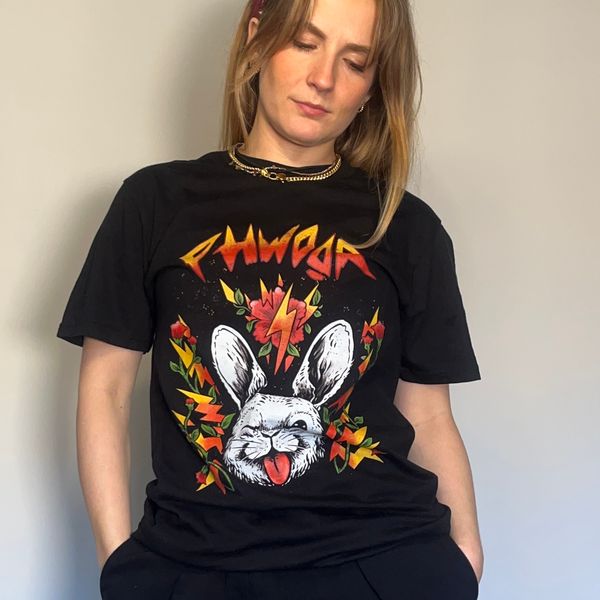 PHWOAR RABBIT TEE - UNISEX