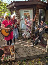 Easter Busking in Makanda