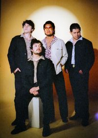 Edgar Alejandro w/ Los Tranquilos 