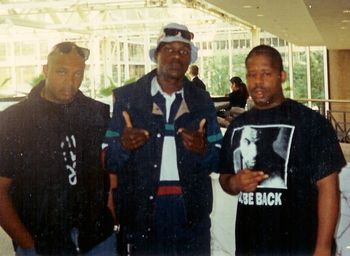 RUN of RUN-DMC & GRAND PUBA of BRAND NUBIAN in Chicago at the Hyat Regency.
