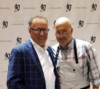 Andrew Zimmern
