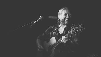 Photo by smitten pictures.
