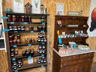 Peachy Page Farm photo 8