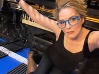 Lobelia w/ Special Guest Songwriter Miriam Jones