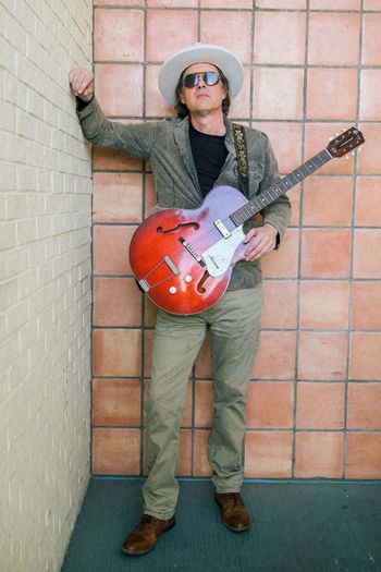 Photo by Bailey Toksöz

