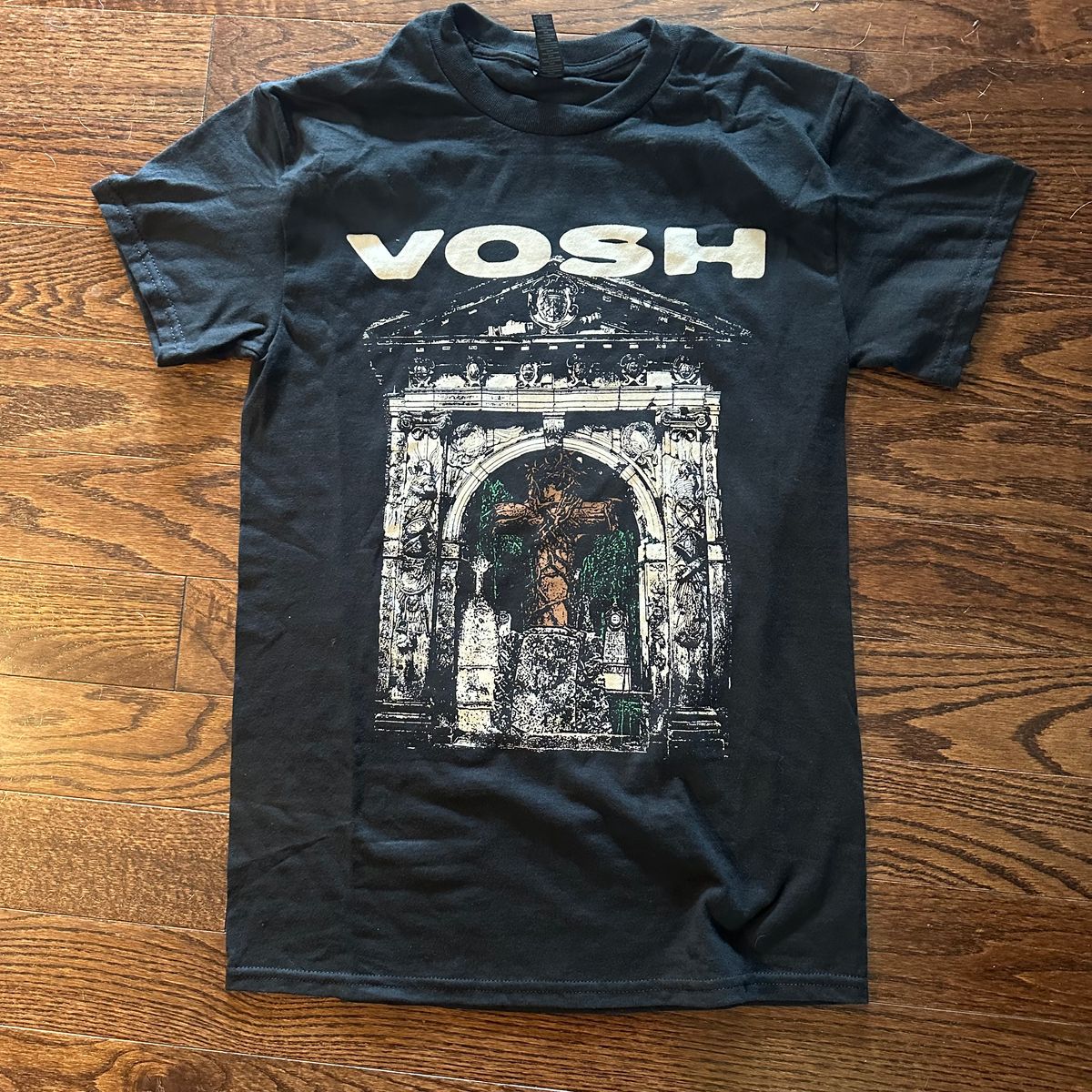 "VAULT" Tour Shirt (LAST ONE)