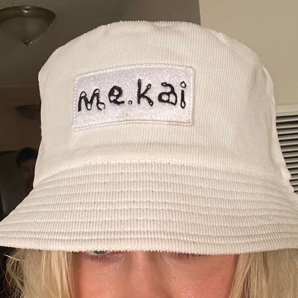 Me.Kai Bucket Hat 